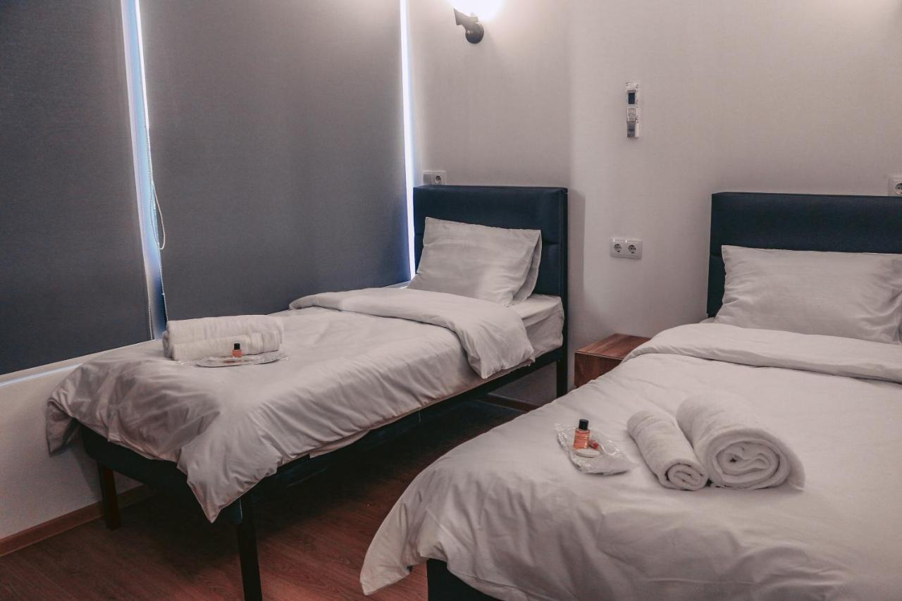 Apple Cozy Hotel Тбілісі Екстер'єр фото