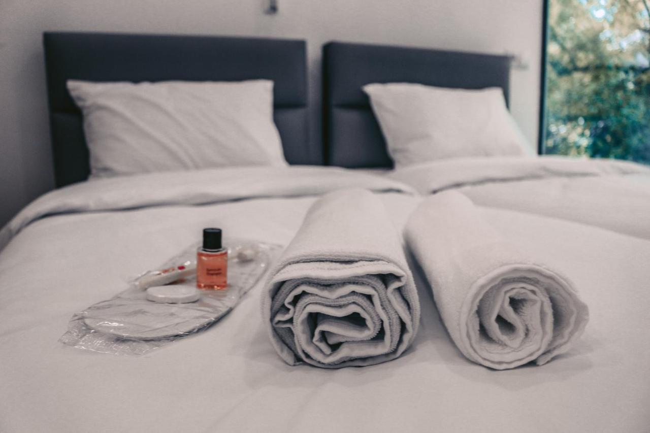 Apple Cozy Hotel Тбілісі Екстер'єр фото